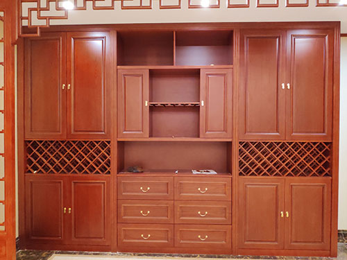 巴彦淖尔中式家居装修之中式酒柜装修效果图